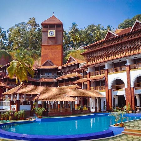 Hotel Ayursoma Ayurveda Royal Retreat Kovalam Exterior foto