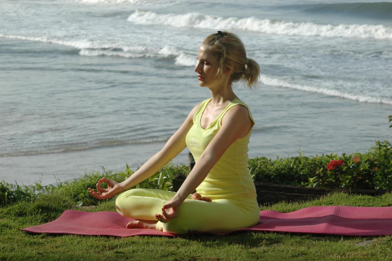 Hotel Ayursoma Ayurveda Royal Retreat Kovalam Exterior foto